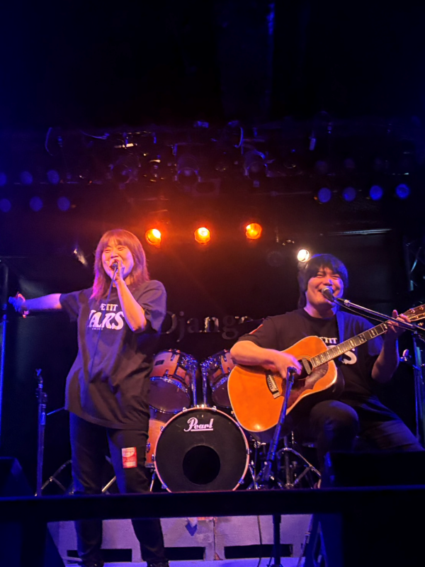 2025.10.17 熊本Django『Acoustic Rendezvous』ぷちばーす演奏の様子
